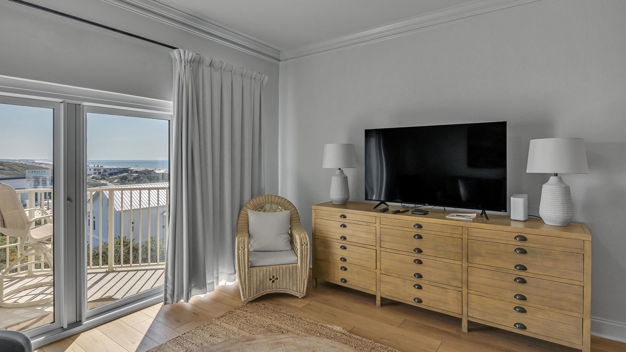 Photo of Livingroom in Four Mile Village
