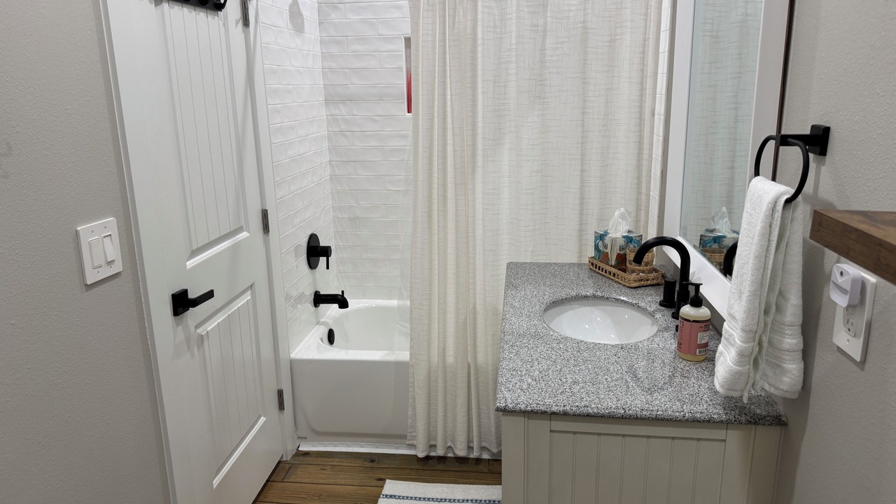 Photo of Bathroom in Port Bolivar