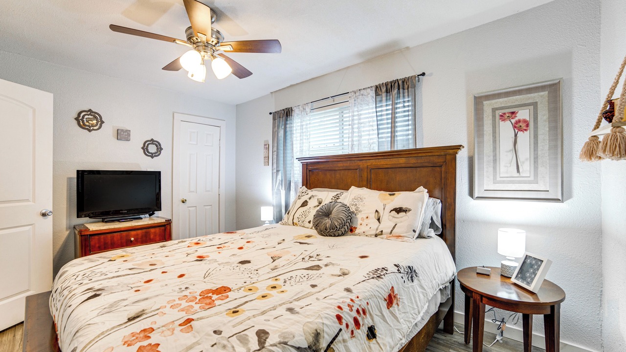 Photo of Bedroom in East Tawakoni
