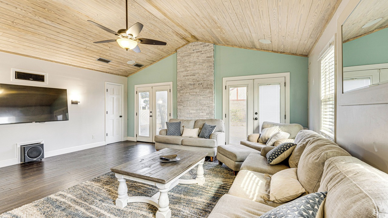 Photo of Bedroom in Lynn Haven
