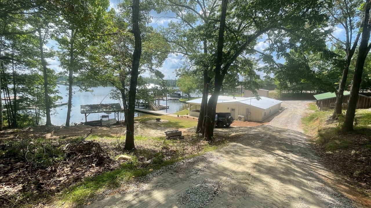 Photo of Others in Dadeville