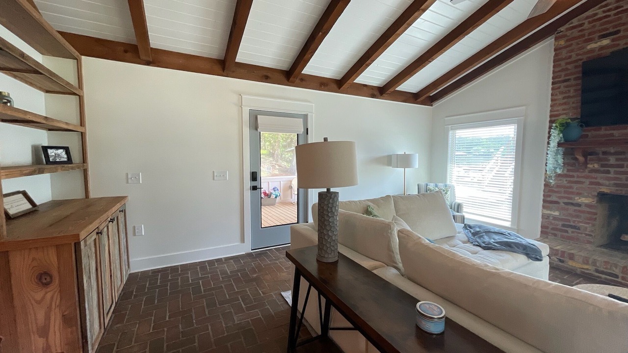 Photo of Livingroom in Dadeville