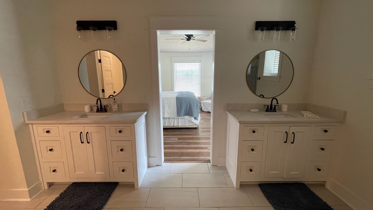Photo of Bathroom in Dadeville