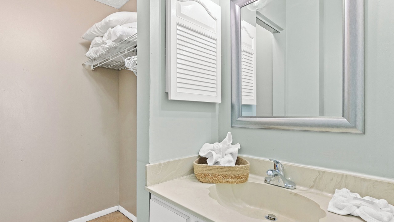 Photo of Bathroom in Upper Grand Lagoon