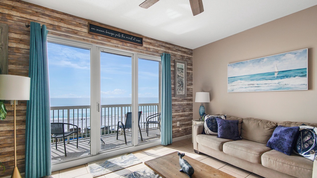 Photo of Livingroom in Thomas Drive