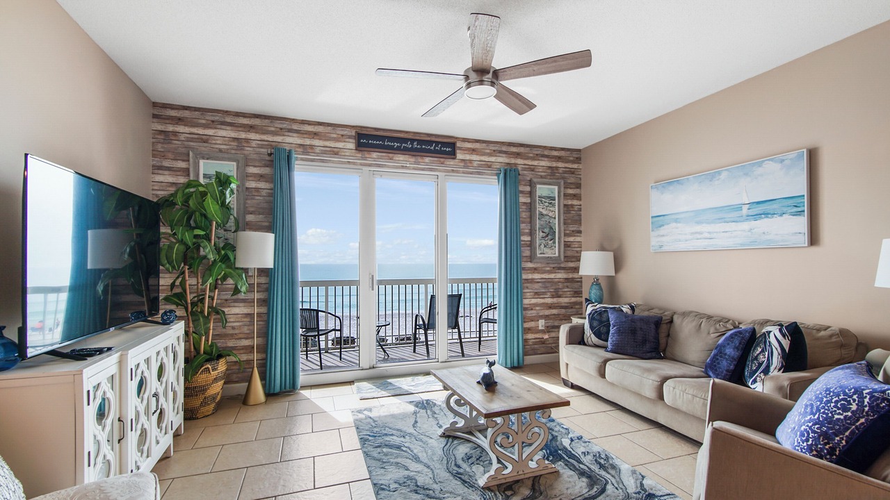 Photo of Livingroom in Thomas Drive