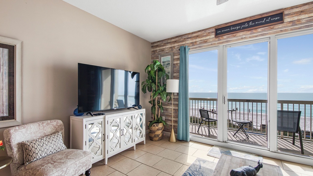 Photo of Livingroom in Thomas Drive
