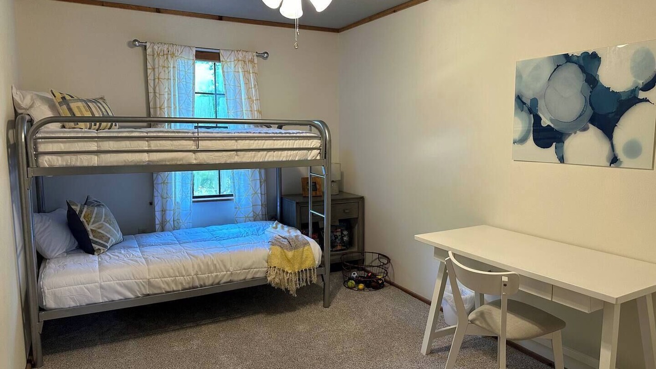 Photo of Bedroom in Kelly
