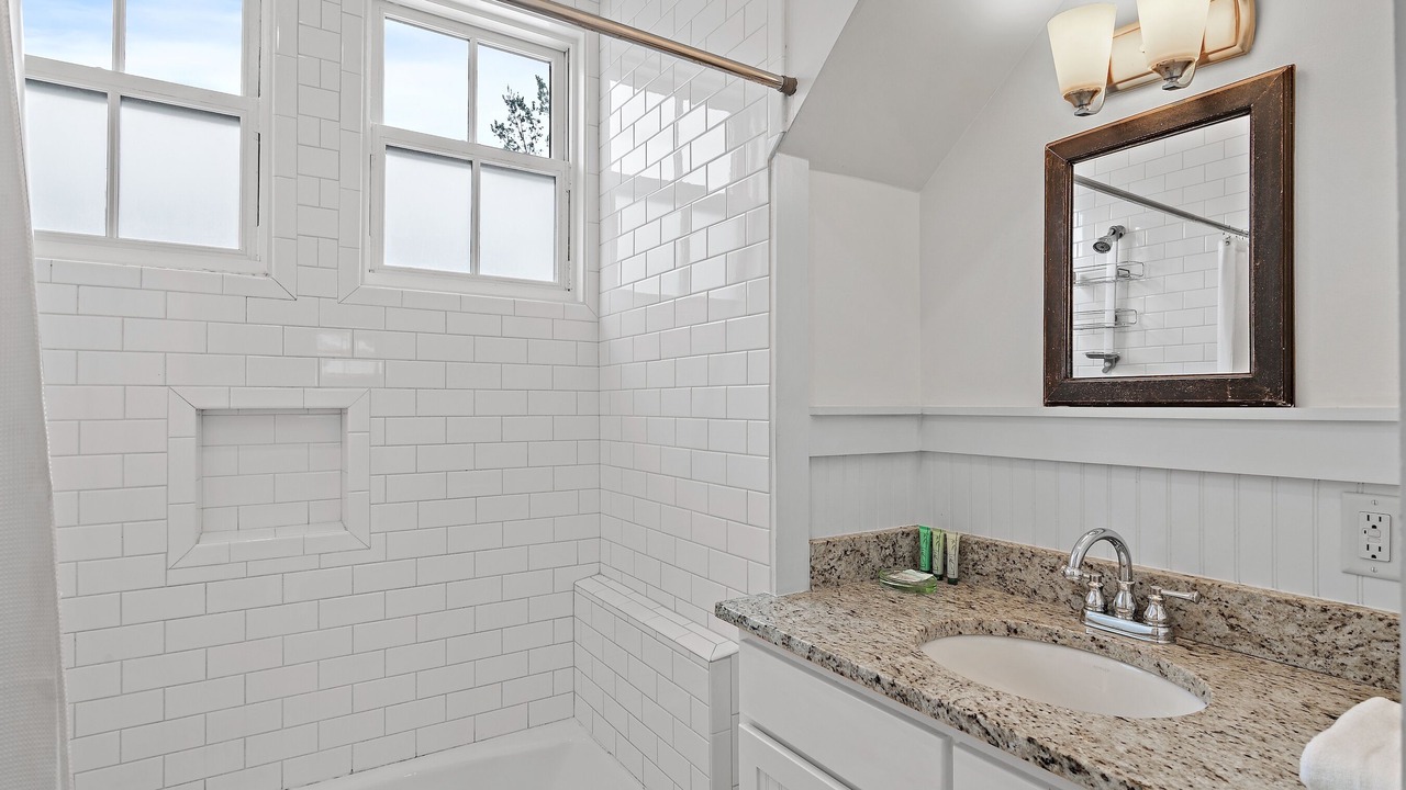 Photo of Bathroom in Sand Hill