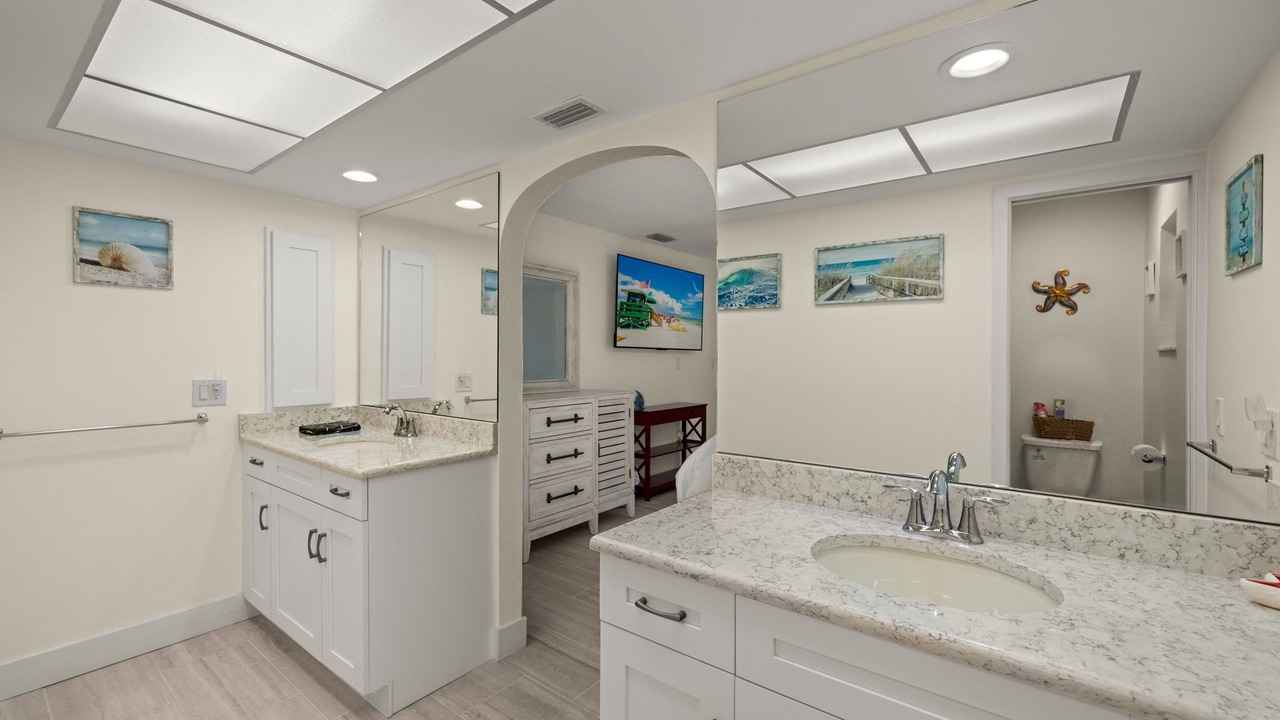 Photo of Bathroom in Eight Lakes