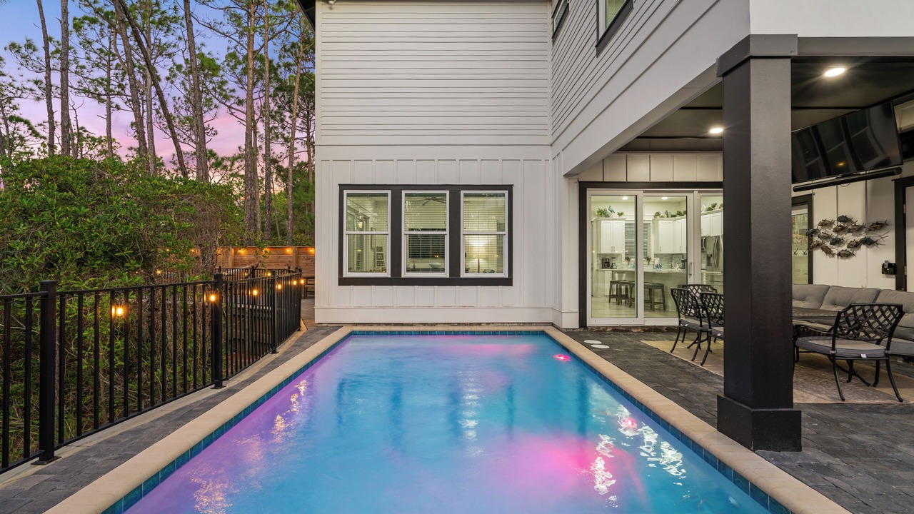 Photo of Outdoor in Emerald Waters Village