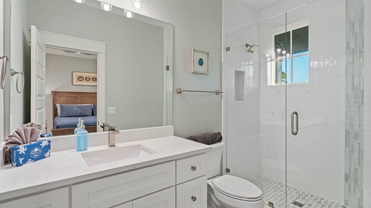 Photo of Bathroom in Emerald Waters Village
