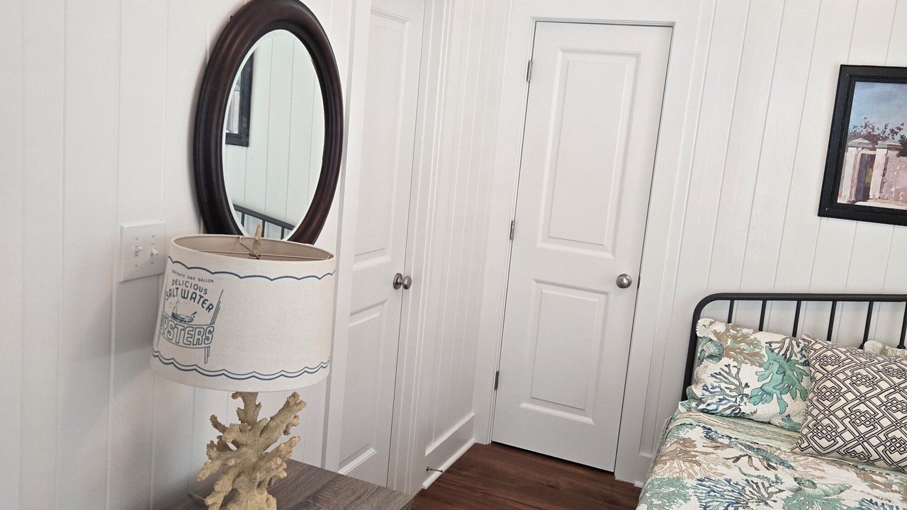 Photo of Bedroom in Cottage District