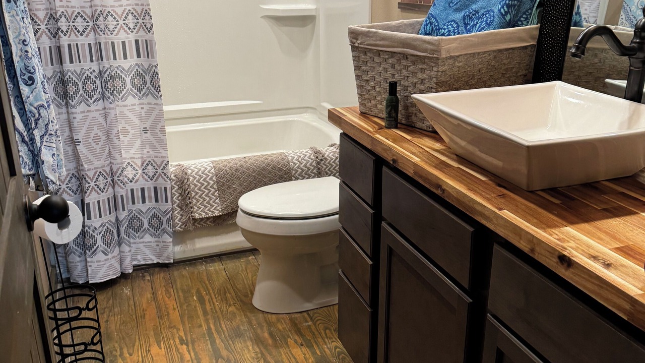 Photo of Bathroom in Shelbyville