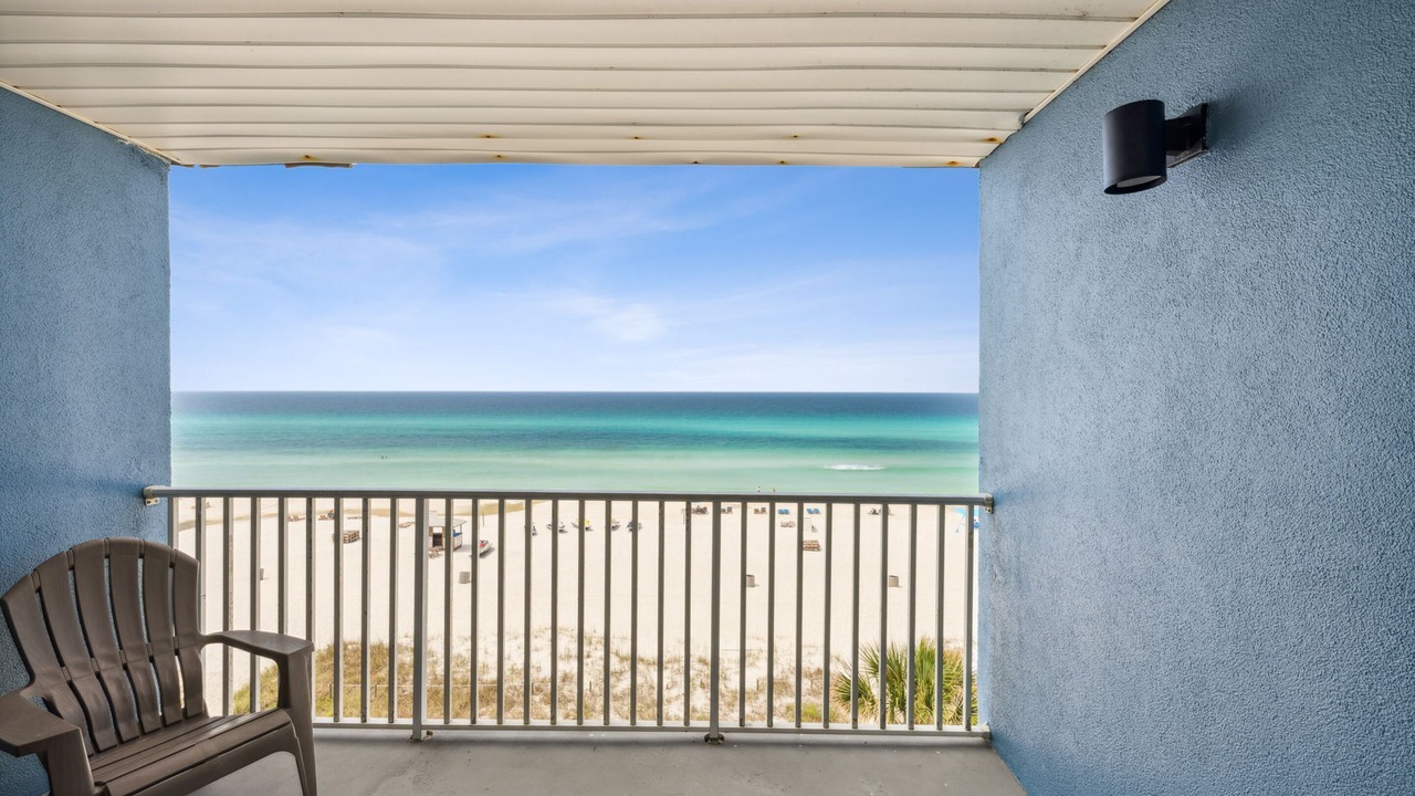 Photo of Patio Balcony in Fort Bay