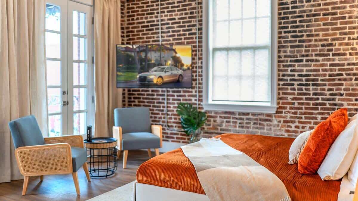 Photo of Bedroom in Historic Seaport