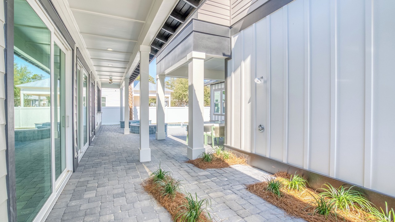 Photo of Outdoor in Gulfview Heights