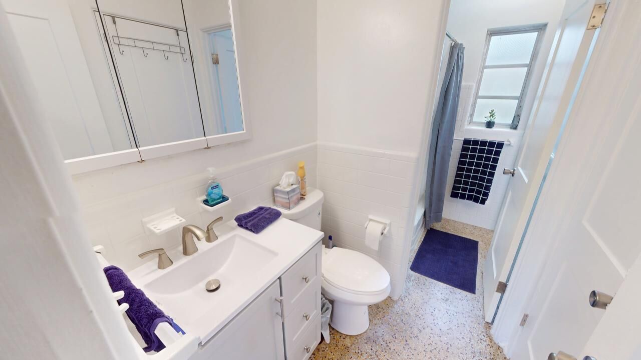Photo of Bathroom in South Daytona