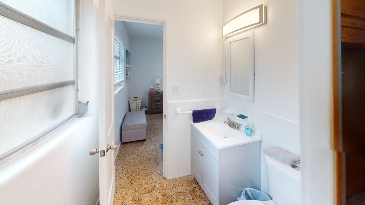 Photo of Bathroom in South Daytona