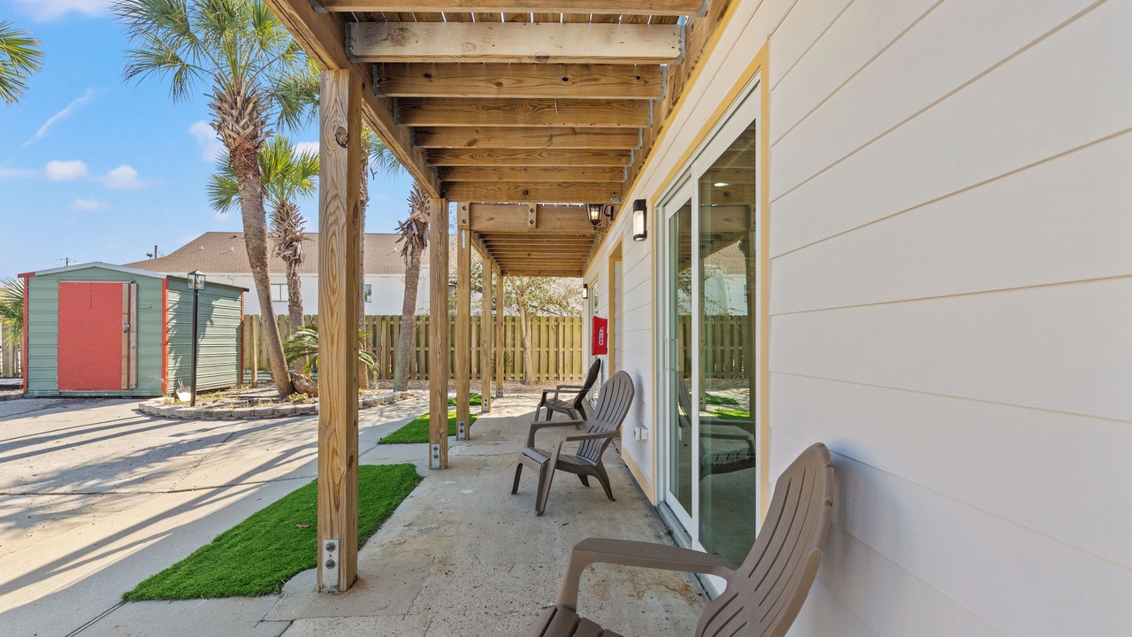 Photo of Patio Balcony in Silver Sands