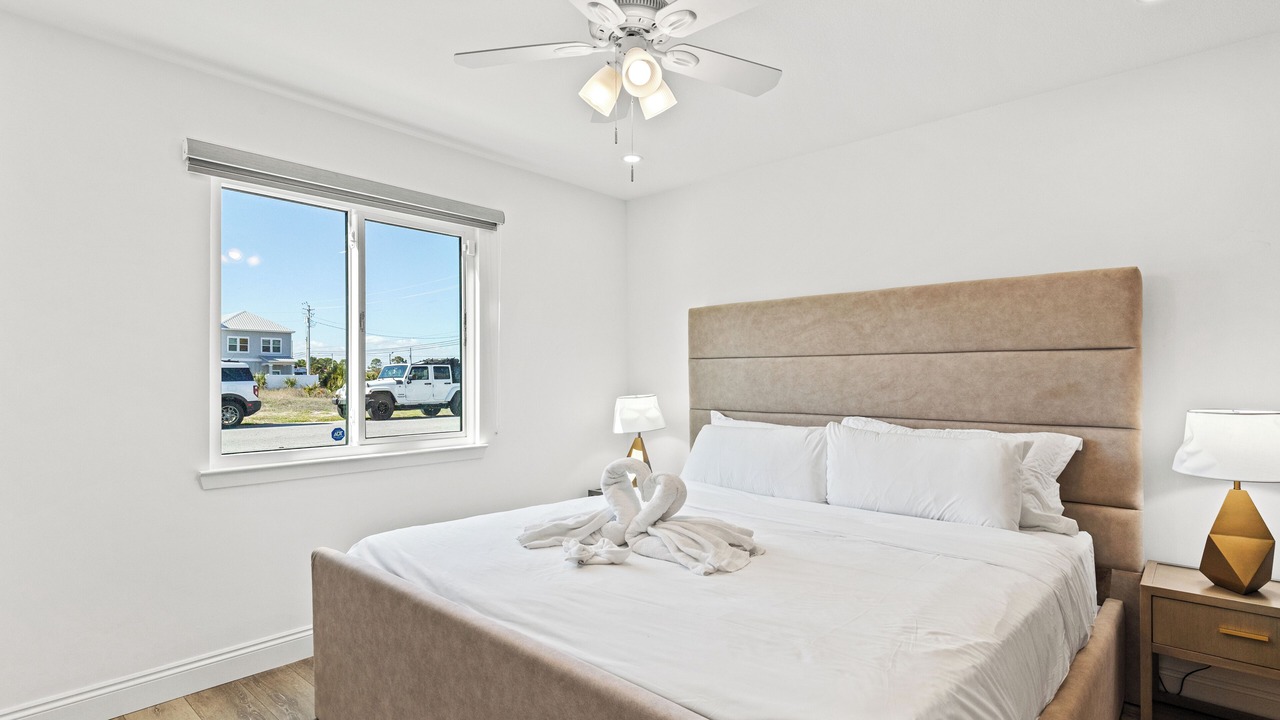 Photo of Bedroom in Silver Sands
