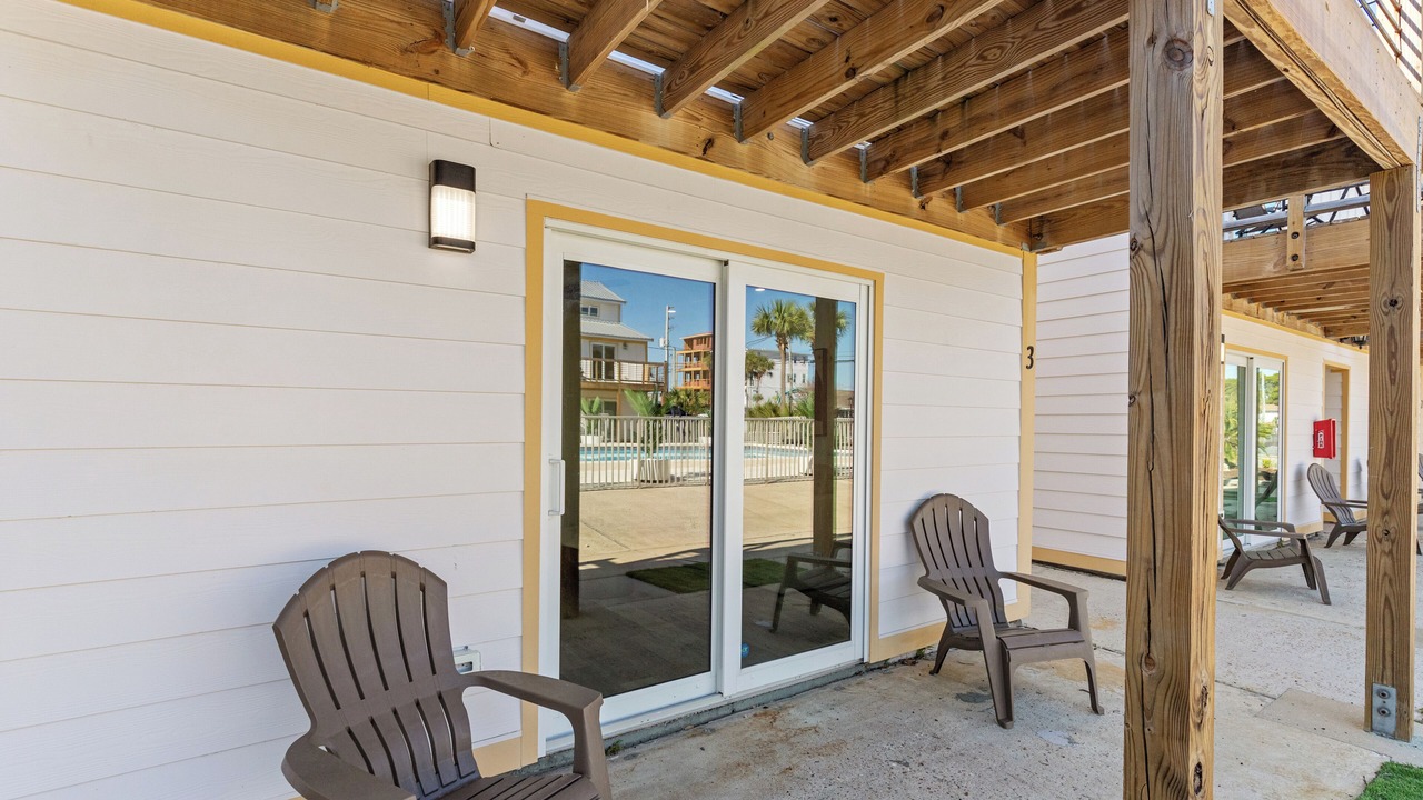 Photo of Patio Balcony in Silver Sands