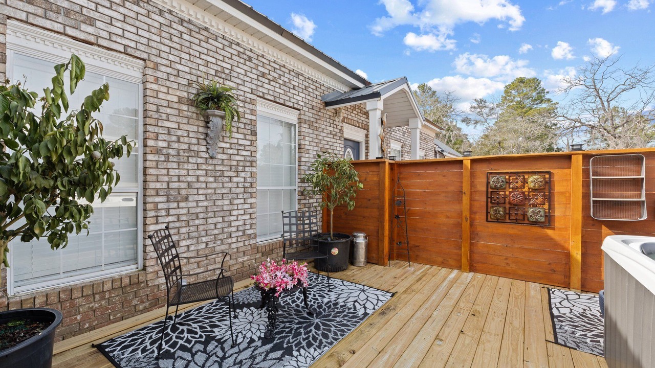 Photo of Patio Balcony in Chipley