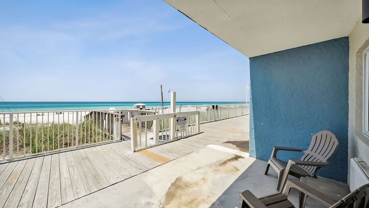 Photo of Patio Balcony in Fort Bay