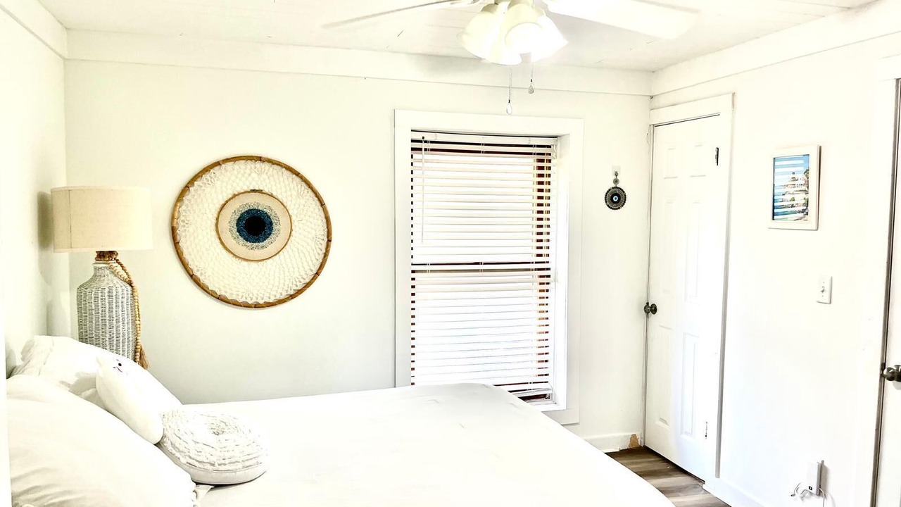 Photo of Bedroom in Lillian