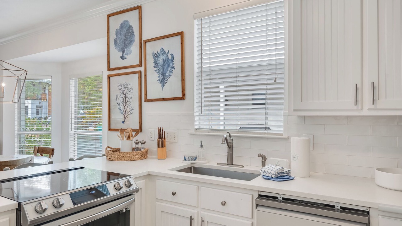 Photo of Kitchen in White's Gulfview