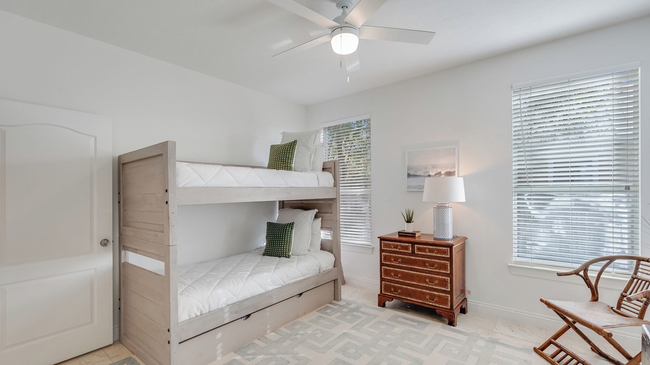 Photo of Bedroom in White's Gulfview