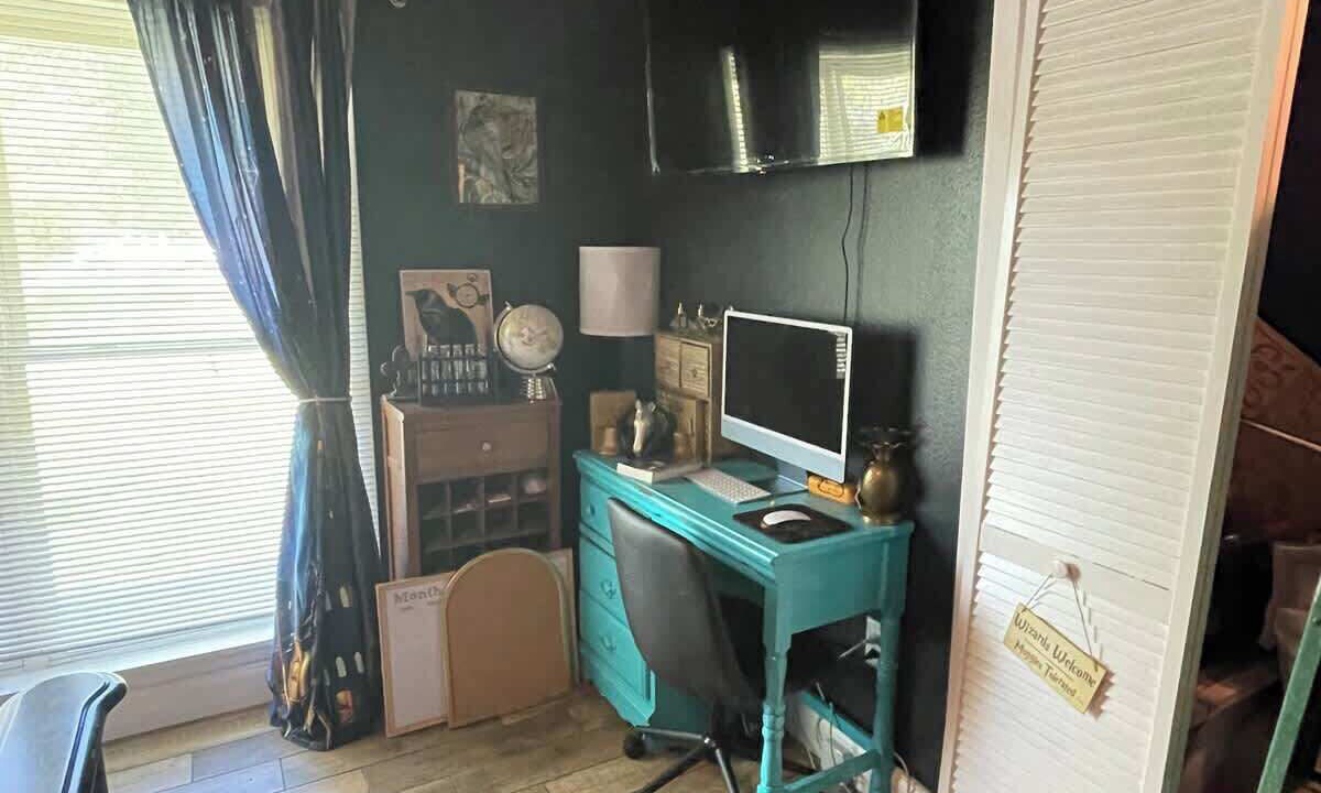Photo of Livingroom in Highlands - Perkins