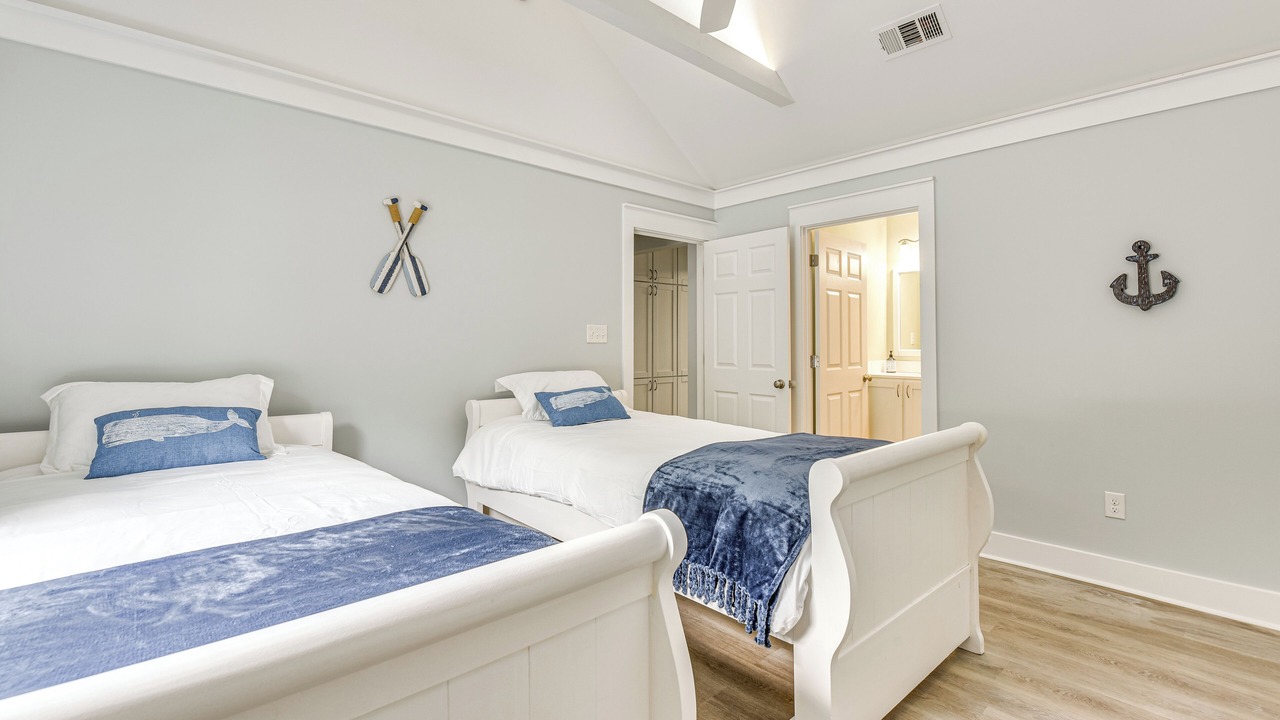 Photo of Bedroom in Santa Rosa Beach