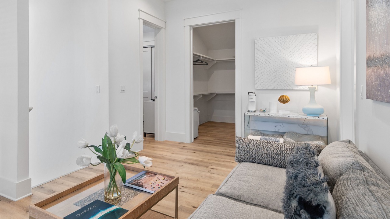 Photo of Livingroom in Village of Sugar Beach