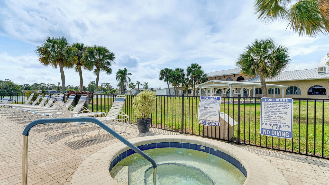 Photo of Outdoor in Diplomat