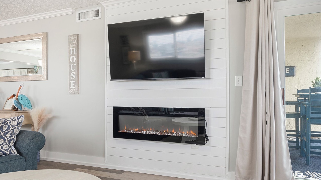Photo of Livingroom in Crescent Beach