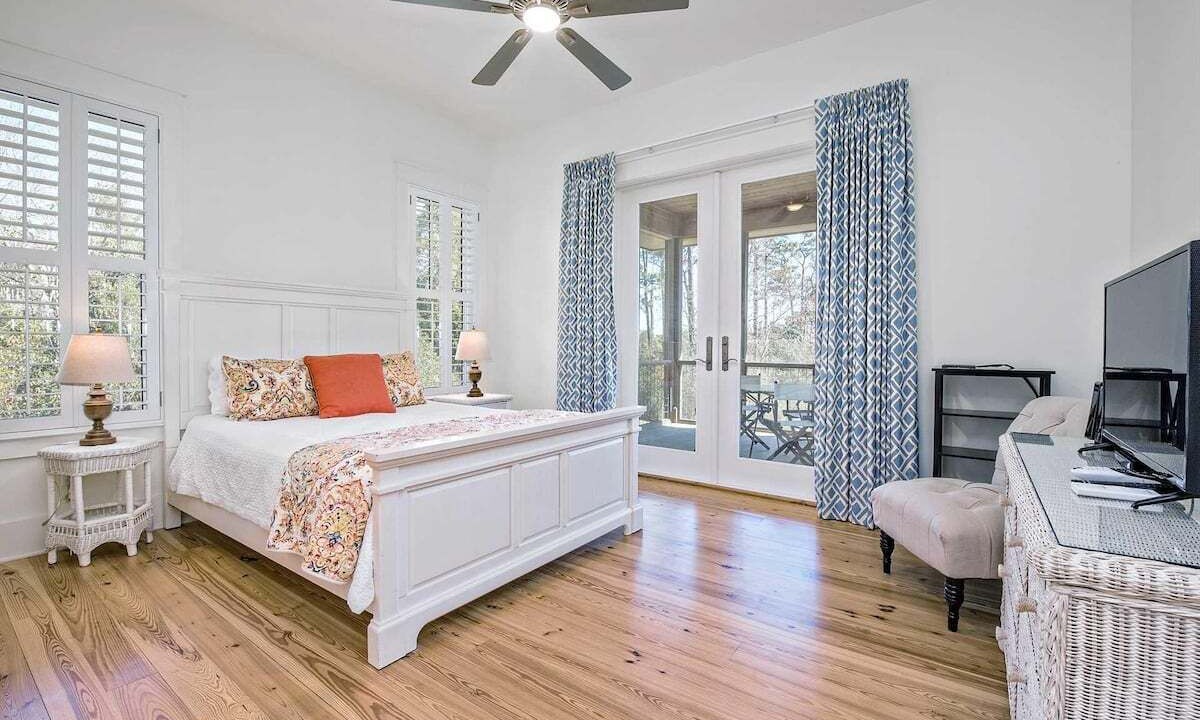 Photo of Bedroom in Ono Island