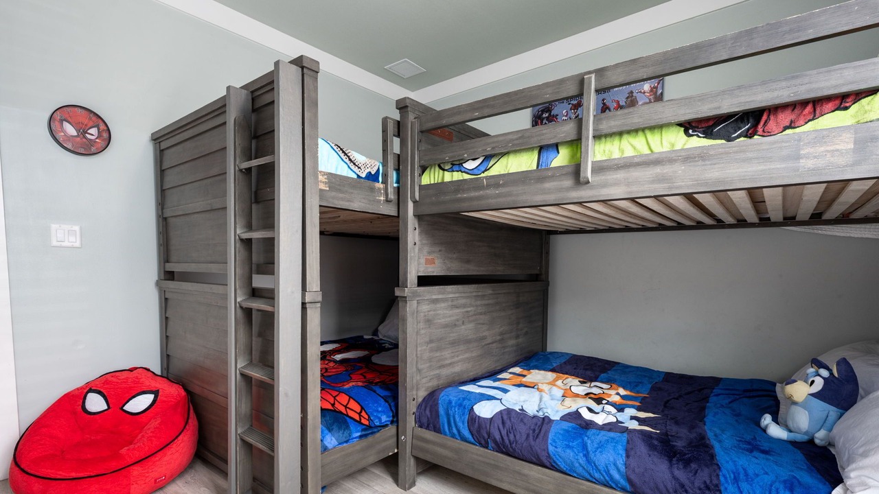 Photo of Bedroom in Emerald Waters Village