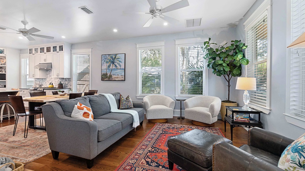 Photo of Livingroom in Lincolnville