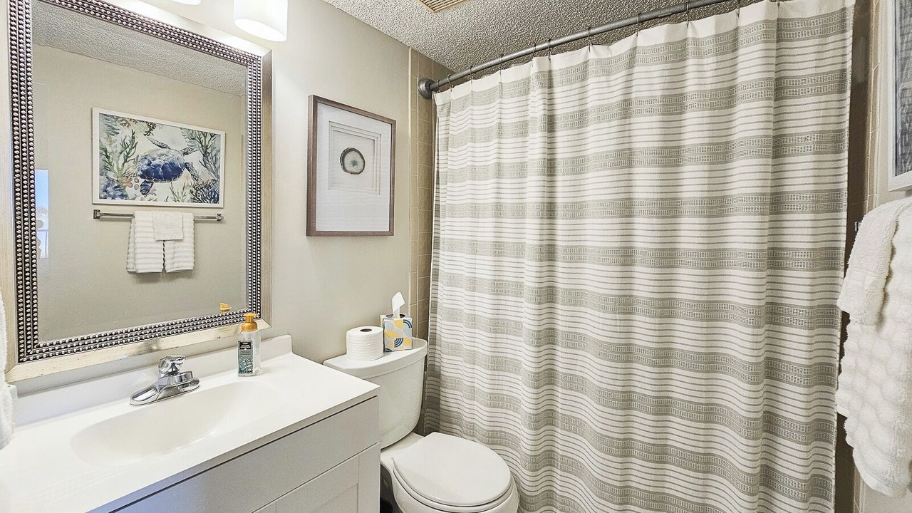 Photo of Bathroom in Ormond By The Sea Palt