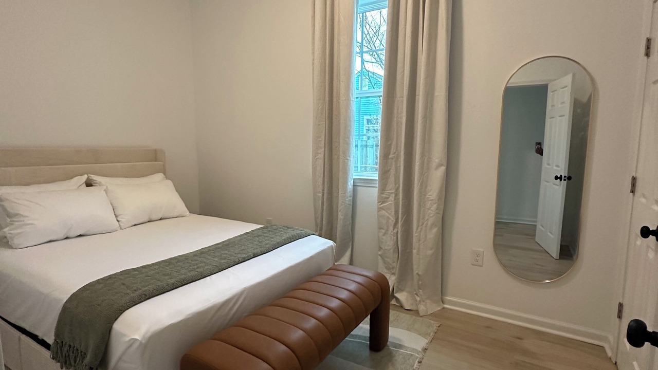 Photo of Bedroom in East Riverside