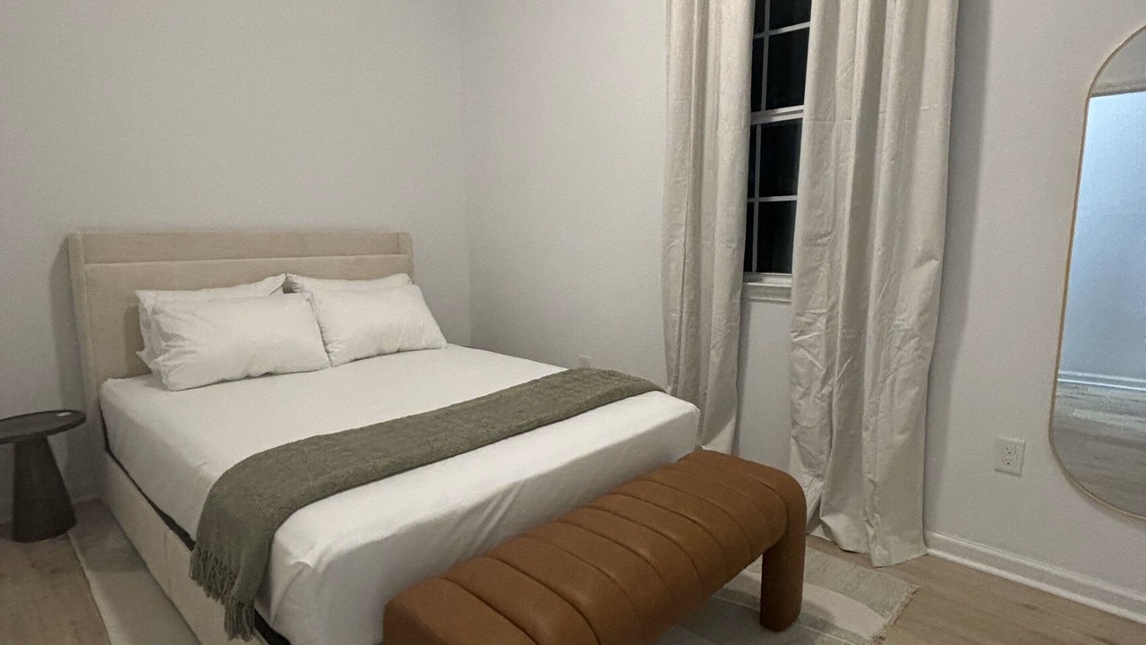 Photo of Bedroom in East Riverside