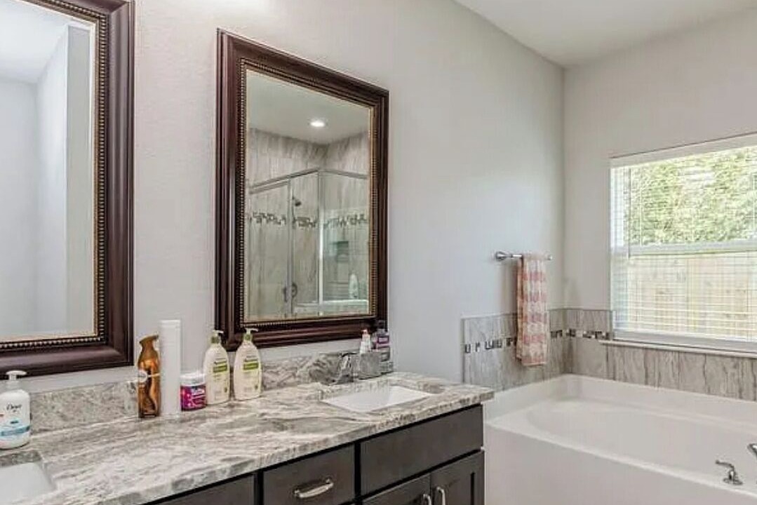 Photo of Bathroom in Mary Esther