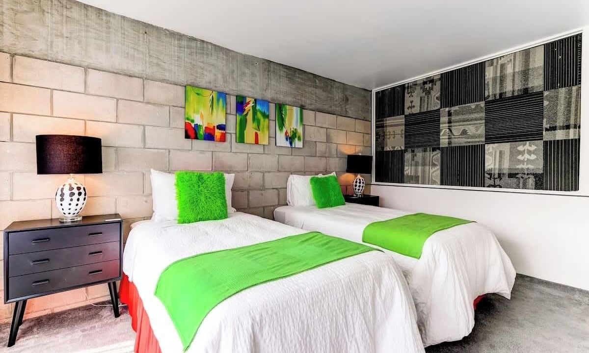 Photo of Bedroom in Hendricks and Venice Isles