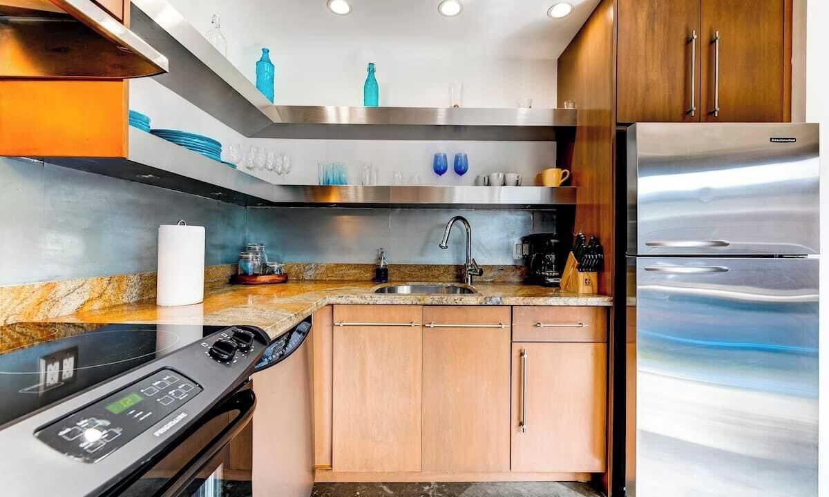 Photo of Kitchen in Hendricks and Venice Isles