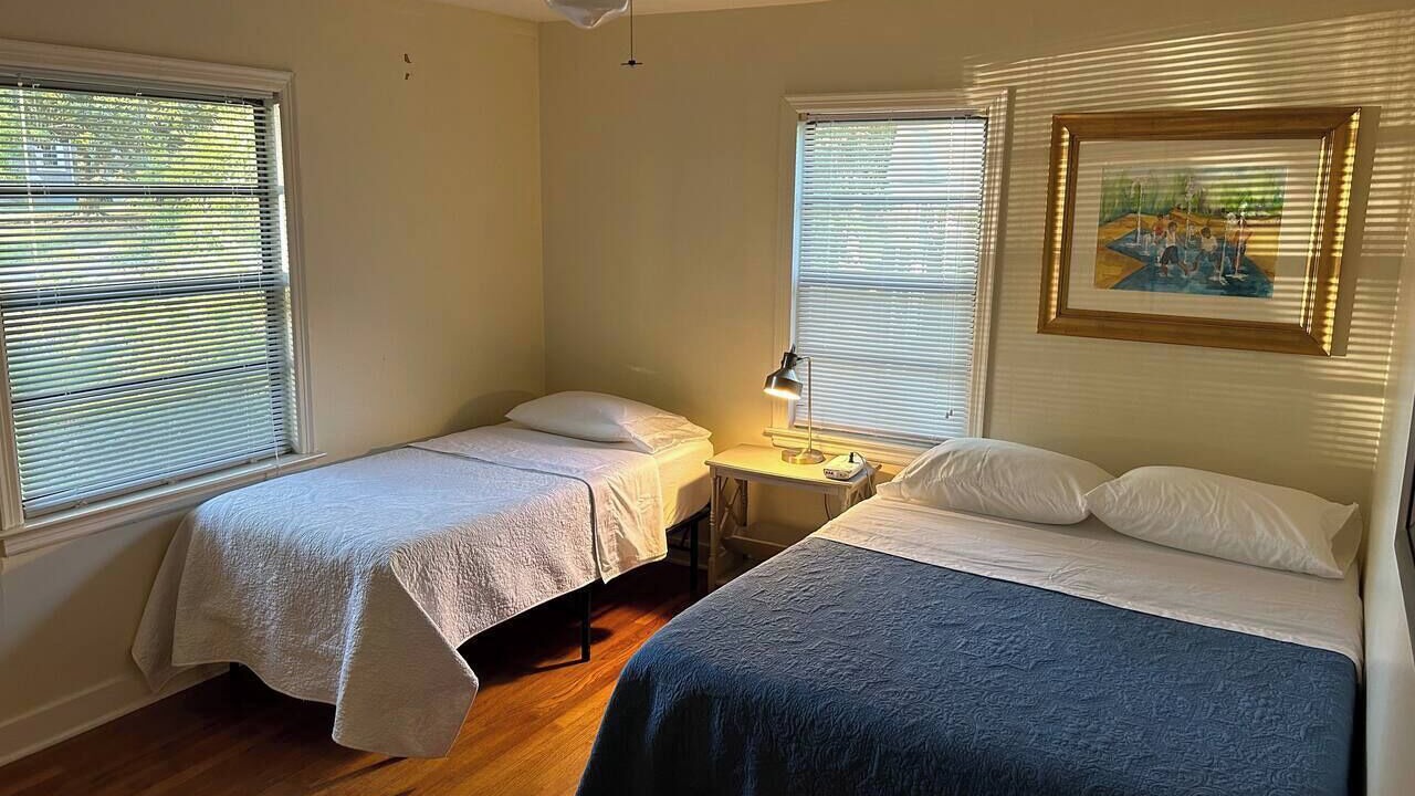 Photo of Bedroom in Fondren