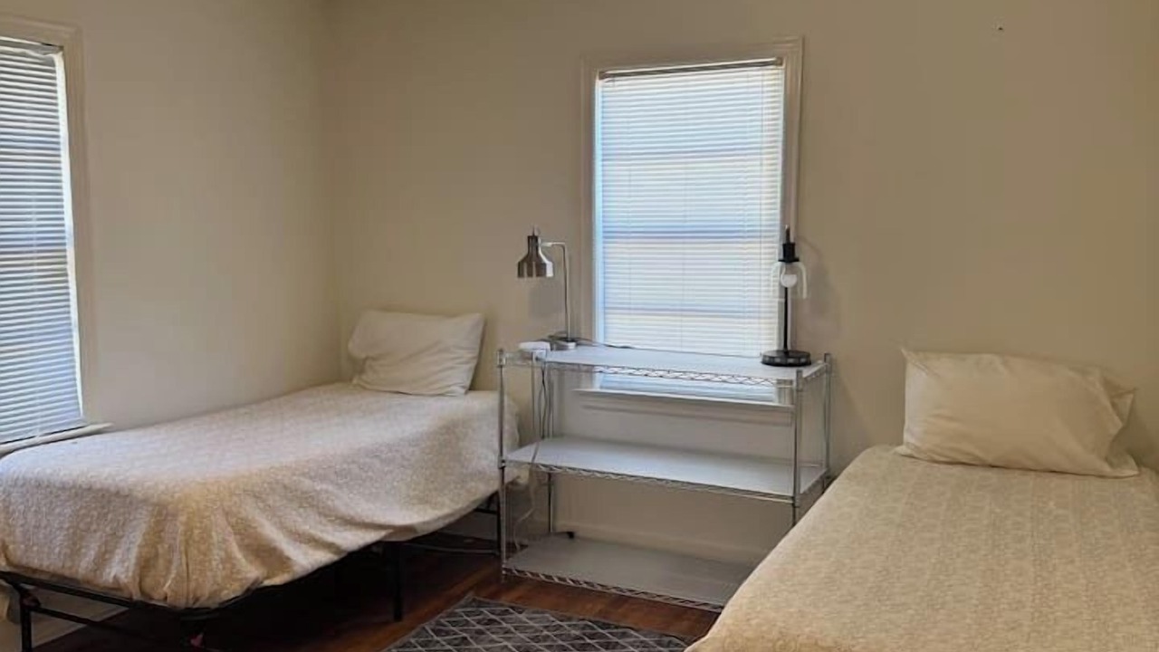 Photo of Bedroom in Fondren
