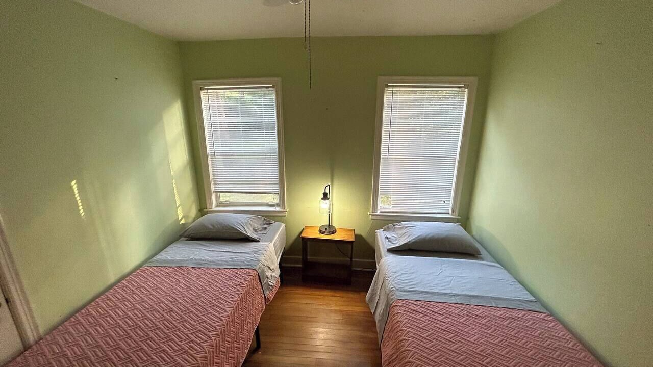 Photo of Bedroom in Fondren