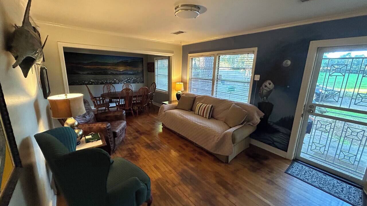 Photo of Livingroom in Fondren