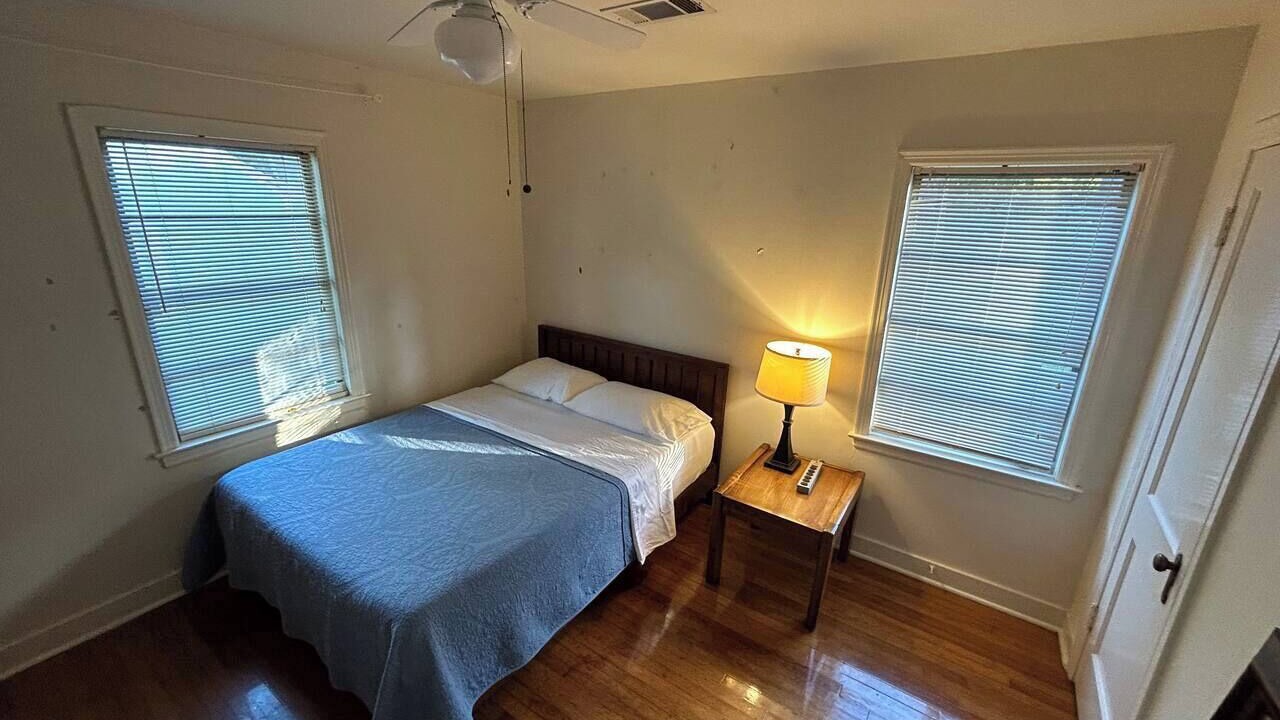 Photo of Bedroom in Fondren
